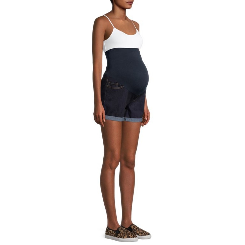 🆕 Time and Tru Women's Maternity Shorts with Full Panel Size: XXL (20)